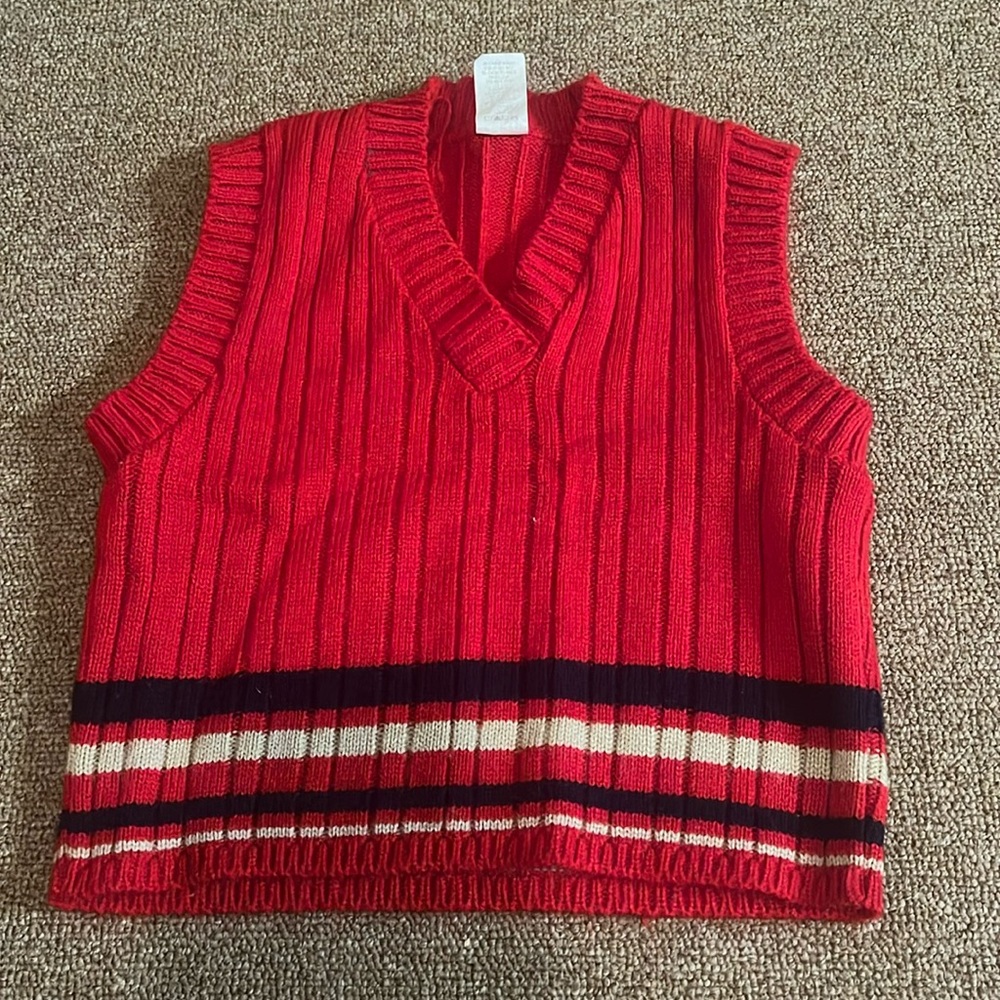 Boys 2t red sweater vest
